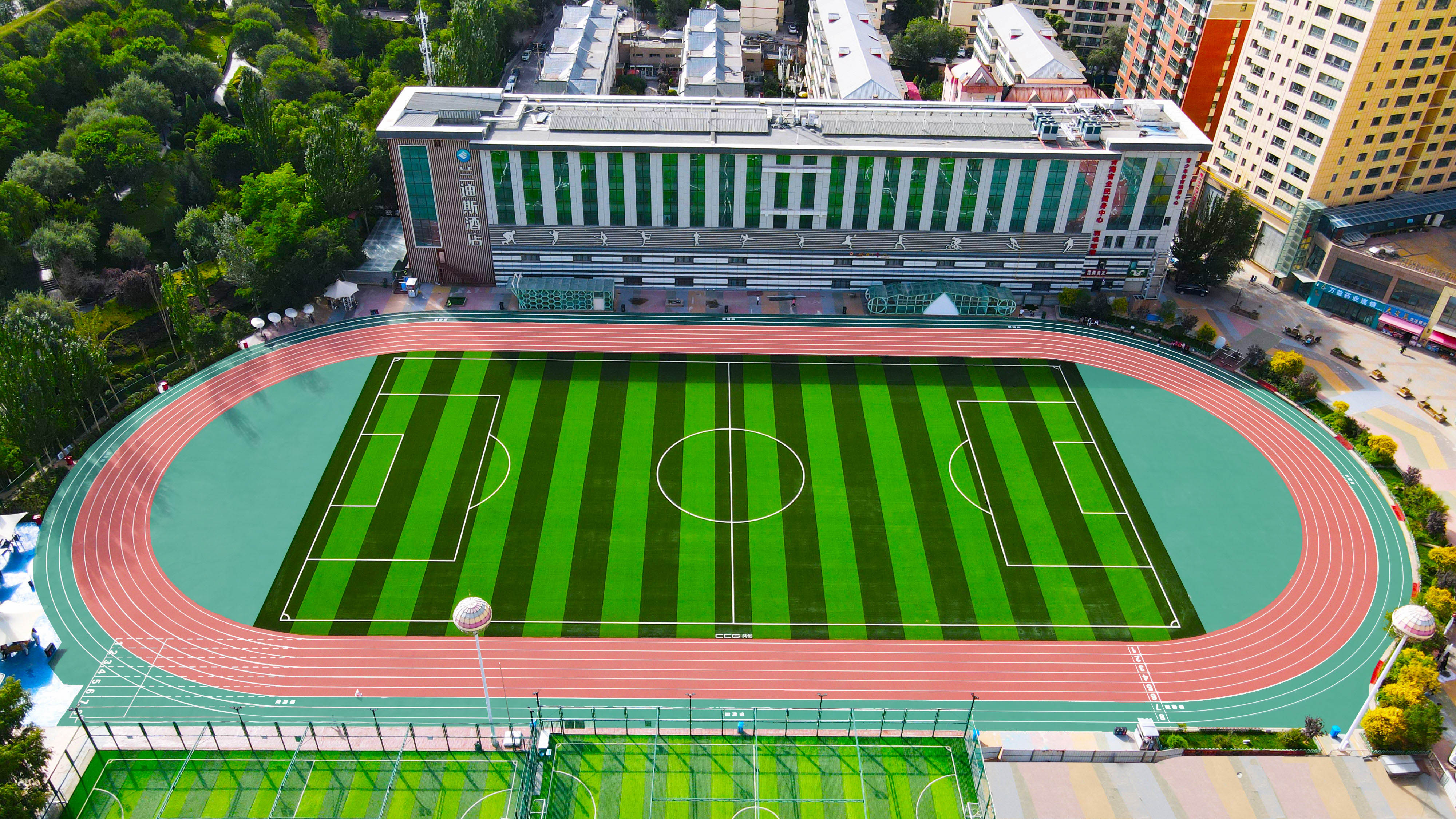 青海省南門體育場
