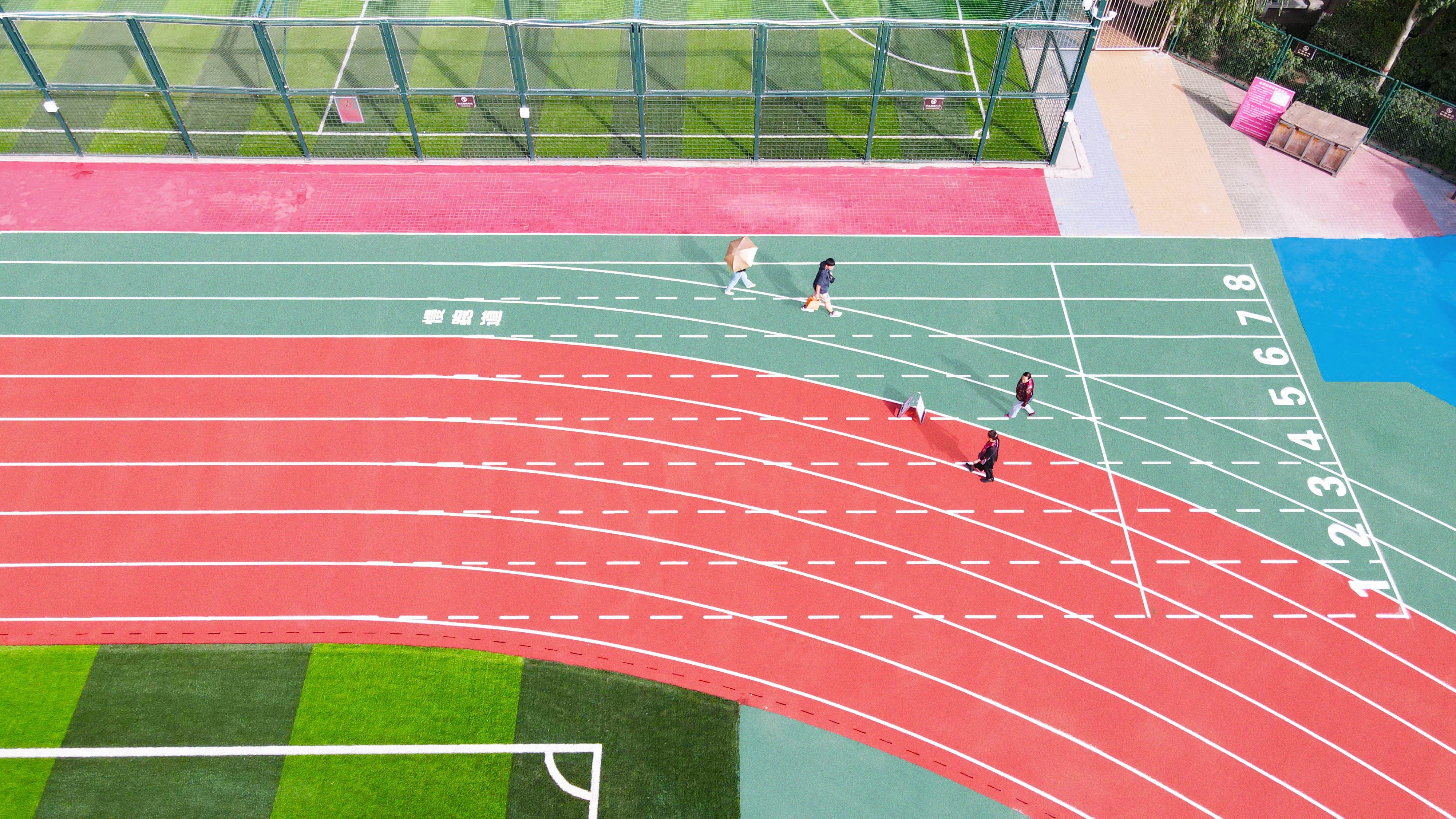 青海省南門體育場