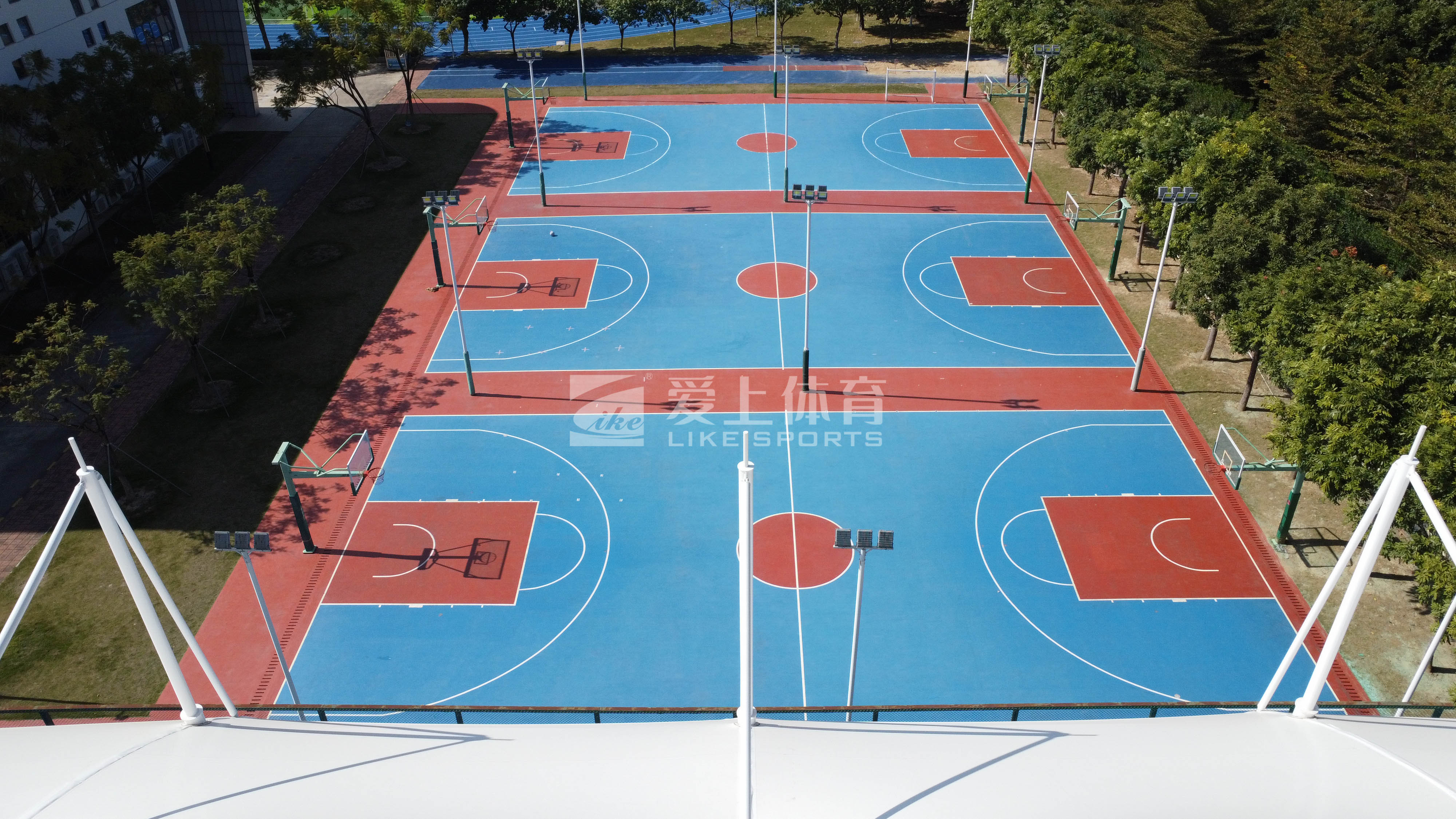 華中師范大學(xué)龍崗附屬中學(xué)