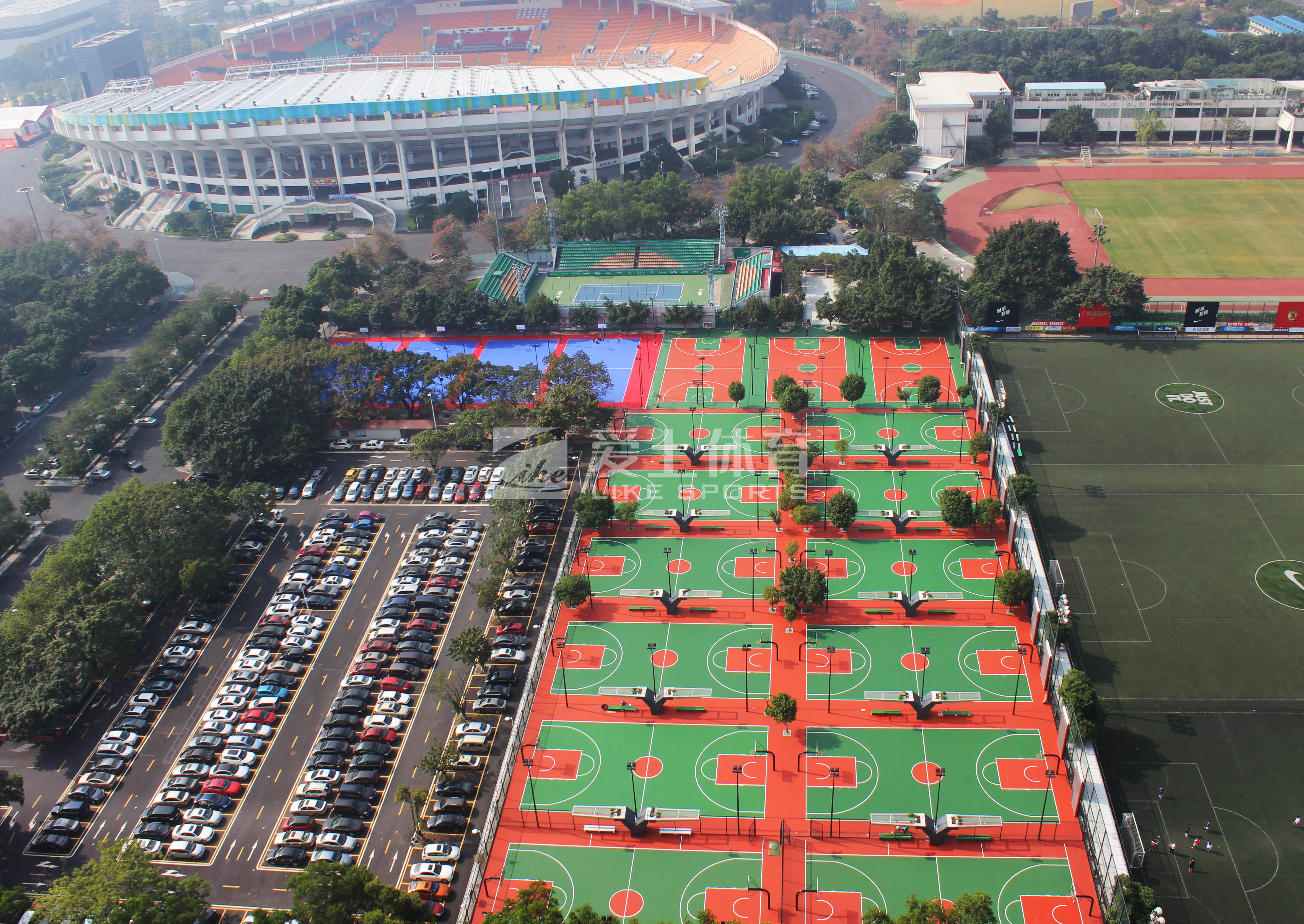 廣州天河體育中心（2010亞運會現(xiàn)場）